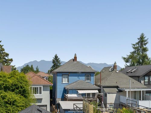 119-e-27th-avenue-main-vancouver-east-13 at 119 E 27th Avenue, Main, Vancouver East