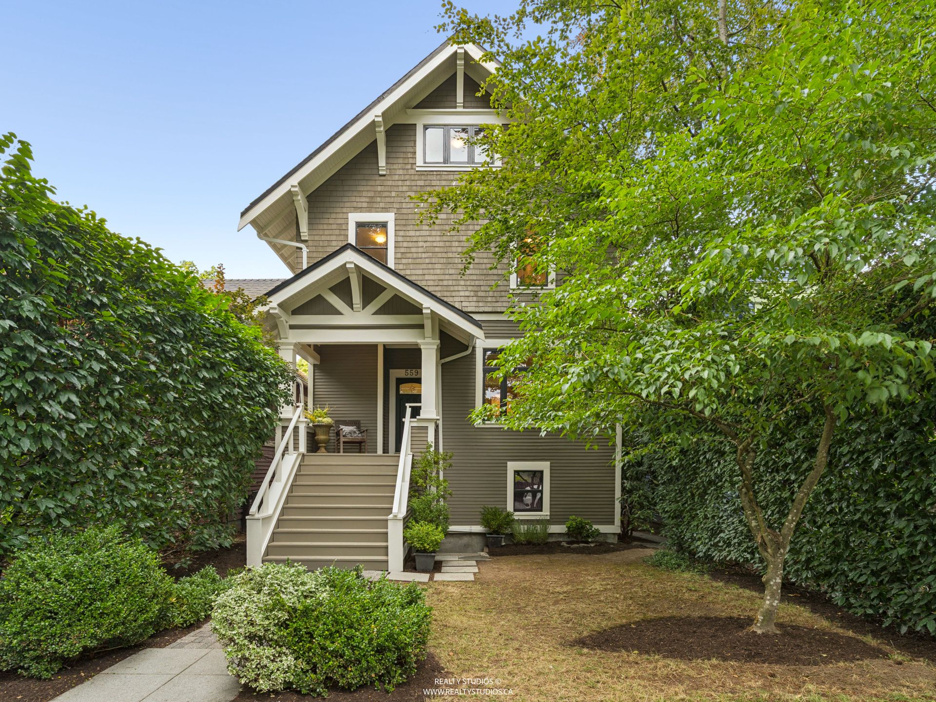 559 West 18th Avenue, Cambie, Vancouver West photo number 1