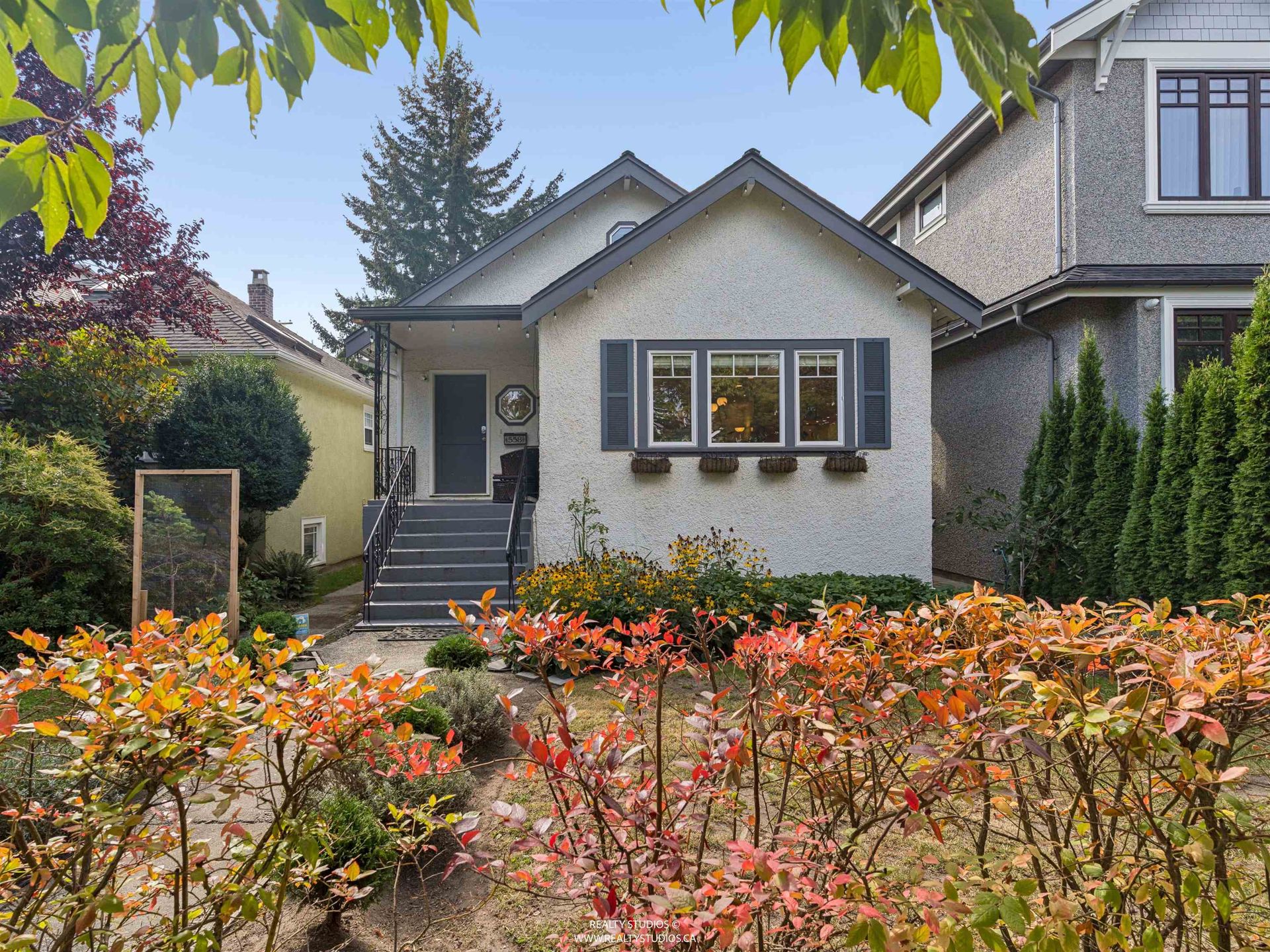 558 W 19th Avenue, Cambie, Vancouver West photo number 1
