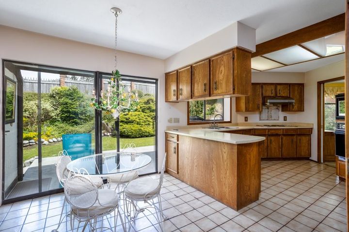 784-tudor-court-tsawwassen-east-tsawwassen-10 at 784 Tudor Court, Tsawwassen East, Tsawwassen 784-tudor-court-tsawwassen-east-tsawwassen-10 at 784 Tudor Court, Tsawwassen East, Tsawwassen