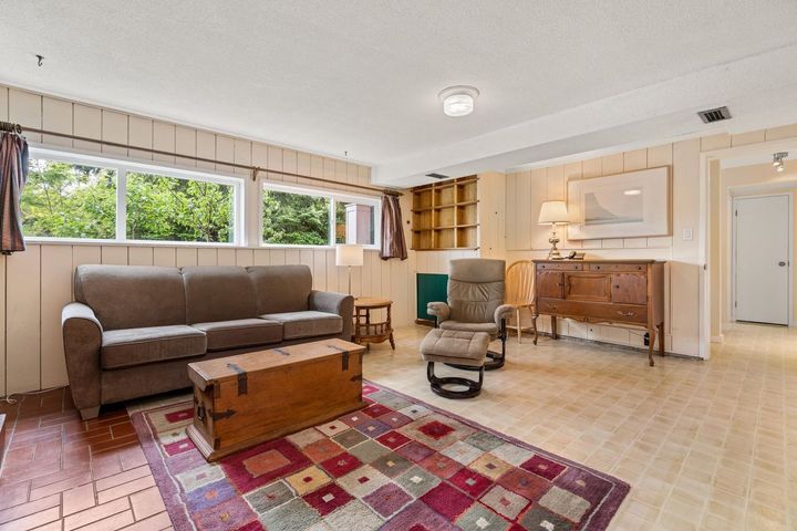 1495-merlynn-crescent-westlynn-north-vancouver-20 at 1495 Merlynn Crescent, Westlynn, North Vancouver 1495-merlynn-crescent-westlynn-north-vancouver-20 at 1495 Merlynn Crescent, Westlynn, North Vancouver