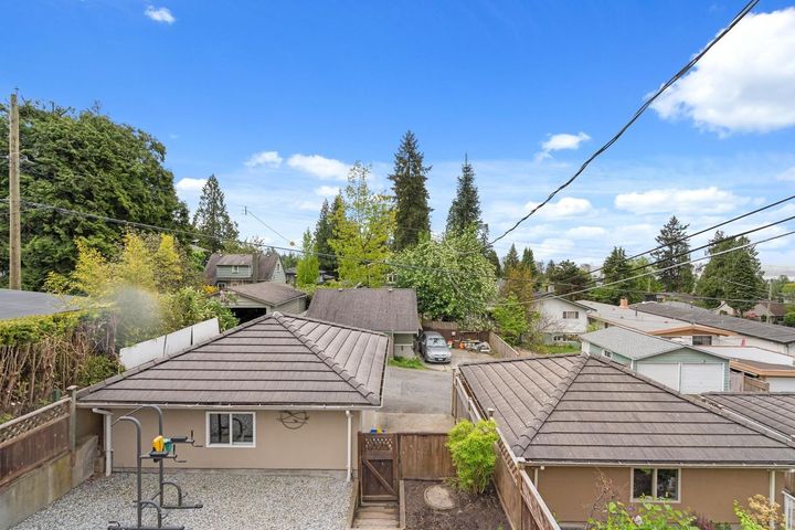 317-e-27th-street-upper-lonsdale-north-vancouver-33 at 317 E 27th Street, Upper Lonsdale, North Vancouver 317-e-27th-street-upper-lonsdale-north-vancouver-33 at 317 E 27th Street, Upper Lonsdale, North Vancouver