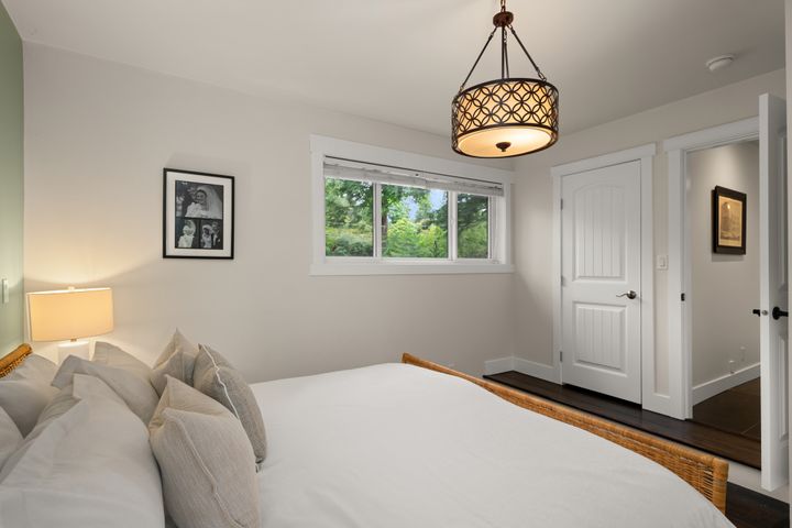 592-fairway-dr-north-vancouver-38 at 592 Fairway Drive, Dollarton, North Vancouver 592-fairway-dr-north-vancouver-38 at 592 Fairway Drive, Dollarton, North Vancouver