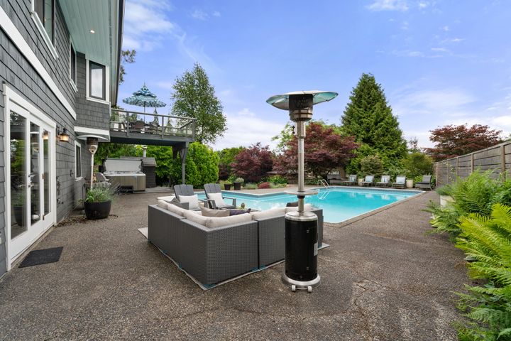 592-fairway-dr-north-vancouver-54 at 592 Fairway Drive, Dollarton, North Vancouver 592-fairway-dr-north-vancouver-54 at 592 Fairway Drive, Dollarton, North Vancouver