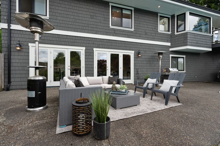 592-fairway-dr-north-vancouver-56 at 592 Fairway Drive, Dollarton, North Vancouver 592-fairway-dr-north-vancouver-56 at 592 Fairway Drive, Dollarton, North Vancouver