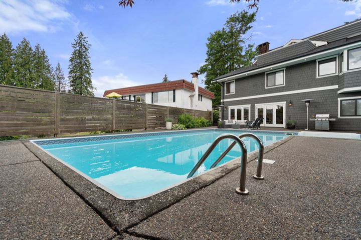 592-fairway-dr-north-vancouver-61 at 592 Fairway Drive, Dollarton, North Vancouver 592-fairway-dr-north-vancouver-61 at 592 Fairway Drive, Dollarton, North Vancouver