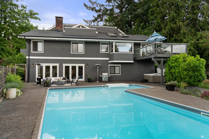 592-fairway-dr-north-vancouver-63 at 592 Fairway Drive, Dollarton, North Vancouver 592-fairway-dr-north-vancouver-63 at 592 Fairway Drive, Dollarton, North Vancouver