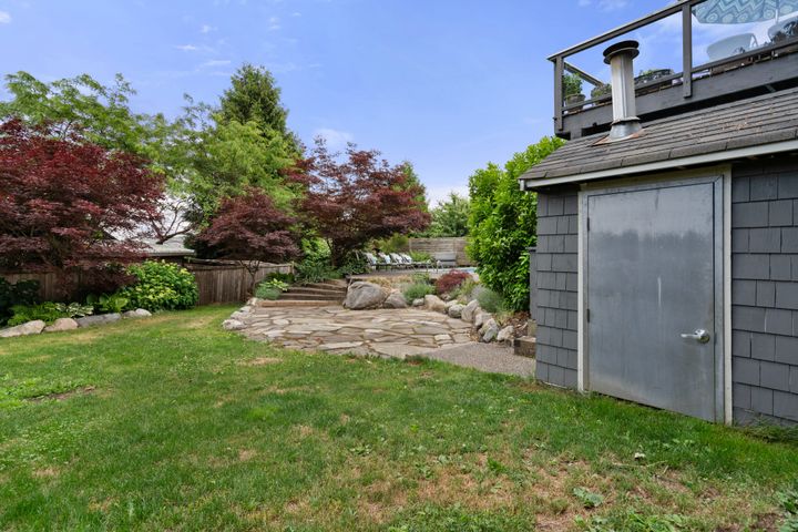 592-fairway-dr-north-vancouver-65 at 592 Fairway Drive, Dollarton, North Vancouver 592-fairway-dr-north-vancouver-65 at 592 Fairway Drive, Dollarton, North Vancouver