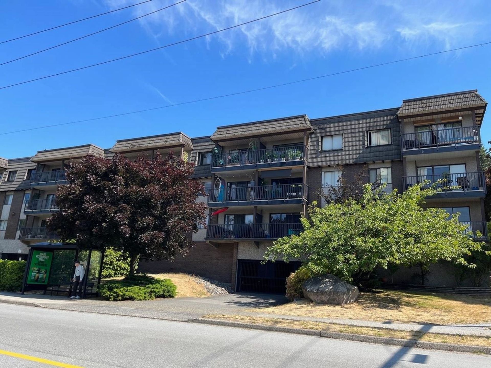 303 - 170 E 3rd Street, Lower Lonsdale, North Vancouver  by Colin Hall - Personal Real Estate Corporation 303 - 170 E 3rd Street, Lower Lonsdale, North Vancouver