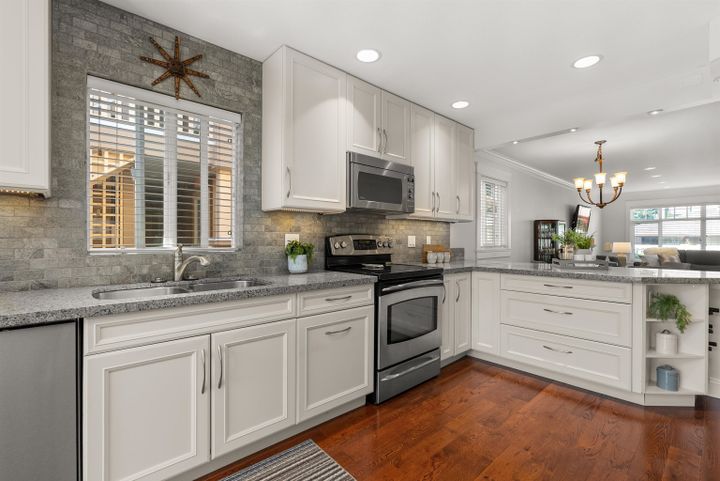 288-e-6th-street-lower-lonsdale-north-vancouver-05 at 312 - 288 E 6th Street, Lower Lonsdale, North Vancouver