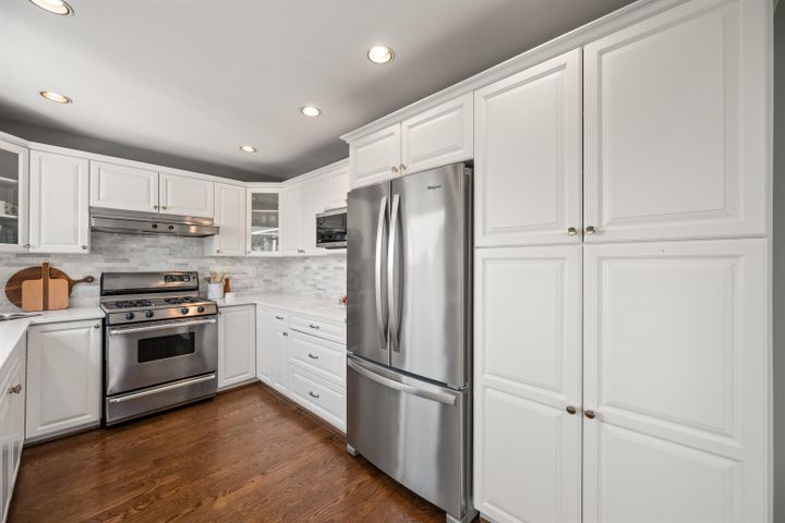 995-calverhall-street-calverhall-north-vancouver-18 at 995 Calverhall Street, Calverhall, North Vancouver