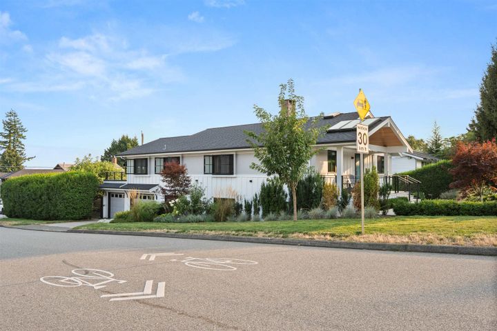 995-calverhall-street-calverhall-north-vancouver-33 at 995 Calverhall Street, Calverhall, North Vancouver