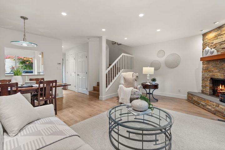 2307-mountain-highway-lynn-valley-north-vancouver-02 at 2307 Mountain Highway, Lynn Valley, North Vancouver