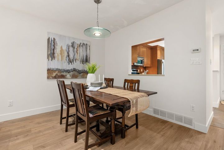 2307-mountain-highway-lynn-valley-north-vancouver-05 at 2307 Mountain Highway, Lynn Valley, North Vancouver