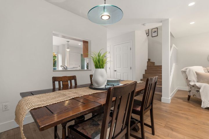 2307-mountain-highway-lynn-valley-north-vancouver-06 at 2307 Mountain Highway, Lynn Valley, North Vancouver