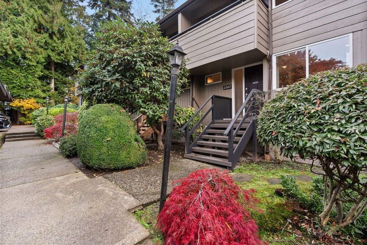 2307-mountain-highway-lynn-valley-north-vancouver-26 at 2307 Mountain Highway, Lynn Valley, North Vancouver