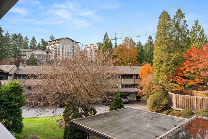 2307-mountain-highway-lynn-valley-north-vancouver-28 at 2307 Mountain Highway, Lynn Valley, North Vancouver