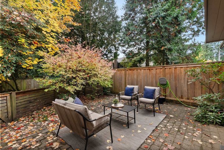 2307-mountain-highway-lynn-valley-north-vancouver-31 at 2307 Mountain Highway, Lynn Valley, North Vancouver