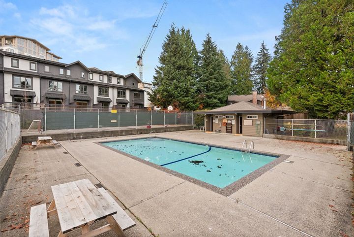 2307-mountain-highway-lynn-valley-north-vancouver-36 at 2307 Mountain Highway, Lynn Valley, North Vancouver