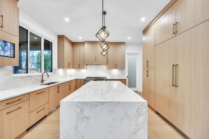 3252-allan-road-lynn-valley-north-vancouver-03 at 3252 Allan Road, Lynn Valley, North Vancouver