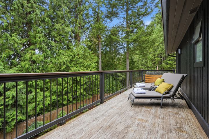 061_a7v09723 at 2261 Hill Drive, Blueridge NV, North Vancouver