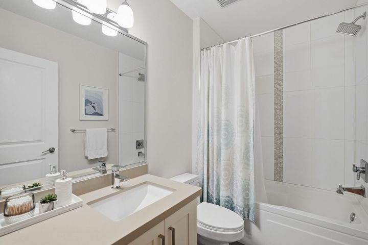 248-e-6th-street-lower-lonsdale-north-vancouver-29 at 248 E 6th Street, Lower Lonsdale, North Vancouver
