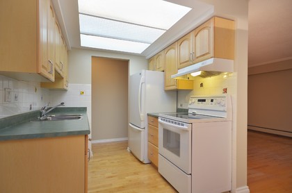 mini004 at 107 - 3080  Ave, Upper Lonsdale, North Vancouver