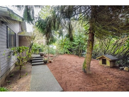 image-260904885-2.jpg at 1298  Drive, Lynn Valley, North Vancouver image-260904885-2.jpg at 1298  Drive, Lynn Valley, North Vancouver