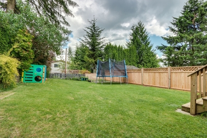 mini22 at 3638  Ave, Lynn Valley, North Vancouver