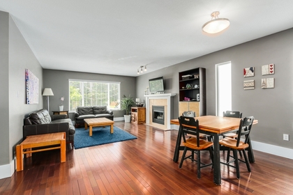 mini5 at 3638  Ave, Lynn Valley, North Vancouver