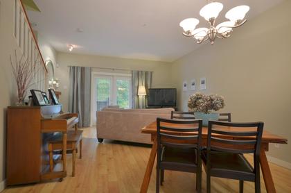 mini003 at 224 - 625 Park Cr, GlenBrooke North, New Westminster