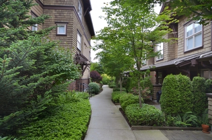 mini011 at 224 - 625 Park Cr, GlenBrooke North, New Westminster