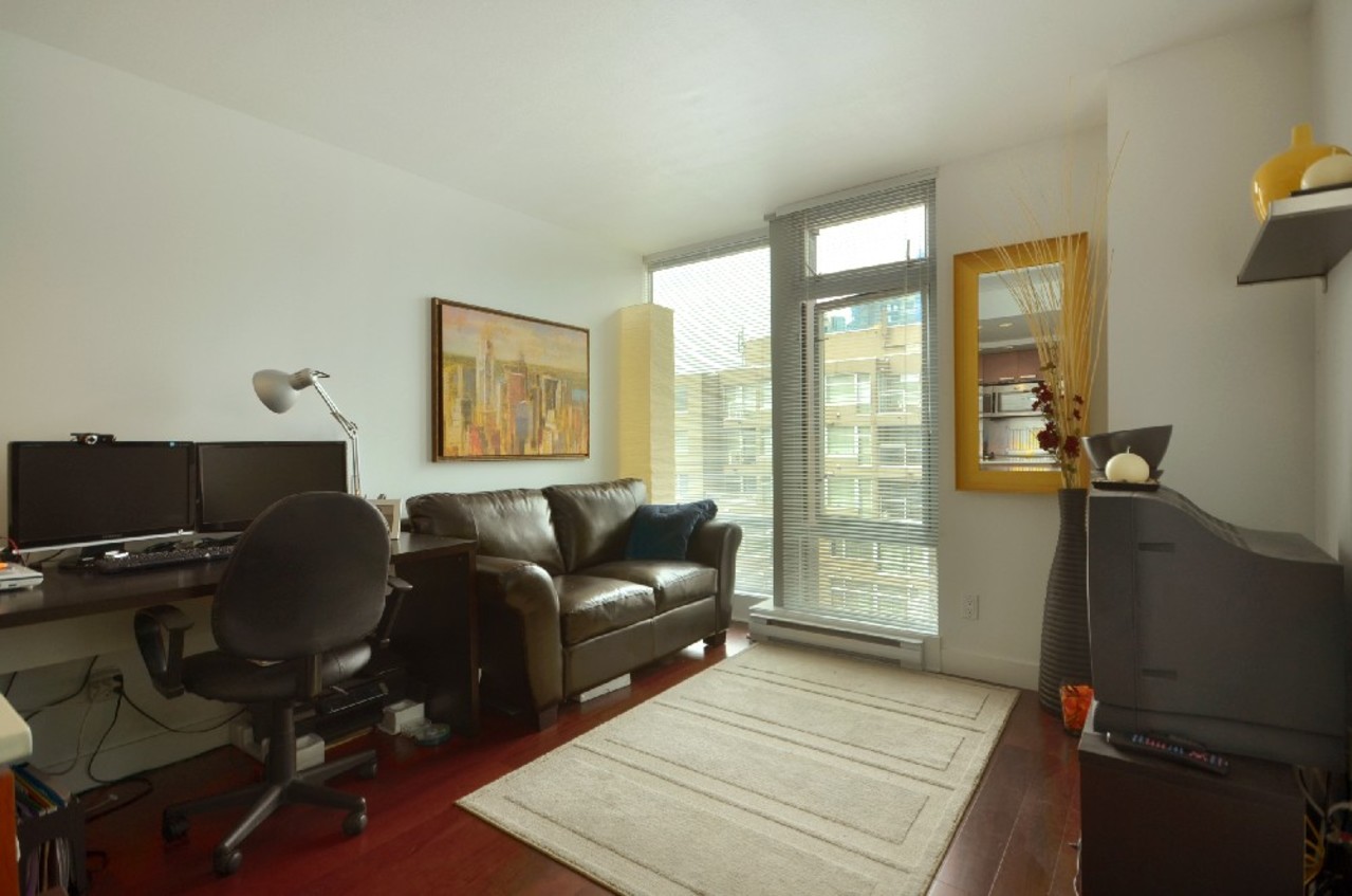 1006 - 1255 Seymour St, Downtown VW, Vancouver West  by Colin Hall - Personal Real Estate Corporation 1006 - 1255 Seymour St, Downtown VW, Vancouver West