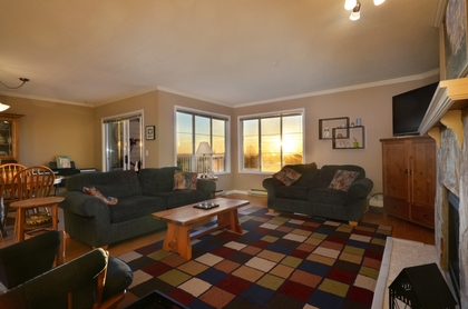 04 at 606 - 1050 Bowron Ct, Roche Point, North Vancouver