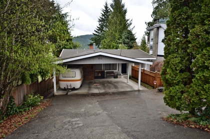 exterior front at 352 N Dollarton Hwy, Dollarton, North Vancouver exterior front at 352 N Dollarton Hwy, Dollarton, North Vancouver