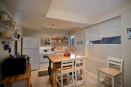 kitchen 2 at 352 N Dollarton Hwy, Dollarton, North Vancouver kitchen 2 at 352 N Dollarton Hwy, Dollarton, North Vancouver