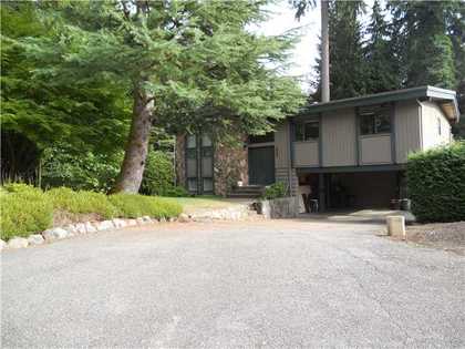 V915158_201_12 at 2569 Boswell, Blueridge NV, North Vancouver V915158_201_12 at 2569 Boswell, Blueridge NV, North Vancouver