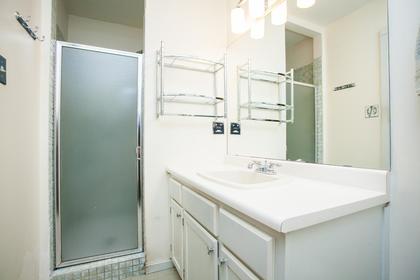 2016Feb3-ColinHall-915BroadviewDrNorthVancouver-13 at 915  Drive, Windsor Park NV, North Vancouver 2016Feb3-ColinHall-915BroadviewDrNorthVancouver-13 at 915  Drive, Windsor Park NV, North Vancouver