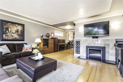 image-262059101-1.jpg at 333 E 6th Street, Lower Lonsdale, North Vancouver