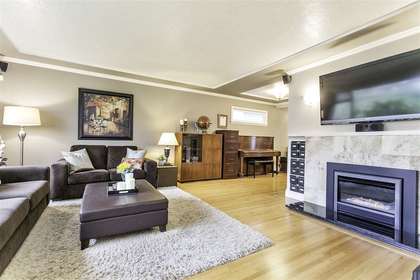 image-262059101-3.jpg at 333 E  Street, Lower Lonsdale, North Vancouver image-262059101-3.jpg at 333 E  Street, Lower Lonsdale, North Vancouver