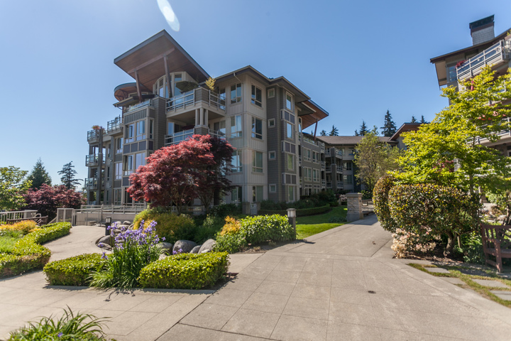 colin-18 at 210 - 560 Ravenwoods Drive, Roche Point, North Vancouver