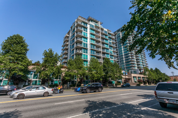 colin-17 at 708 - 168 E Esplanade, Lower Lonsdale, North Vancouver