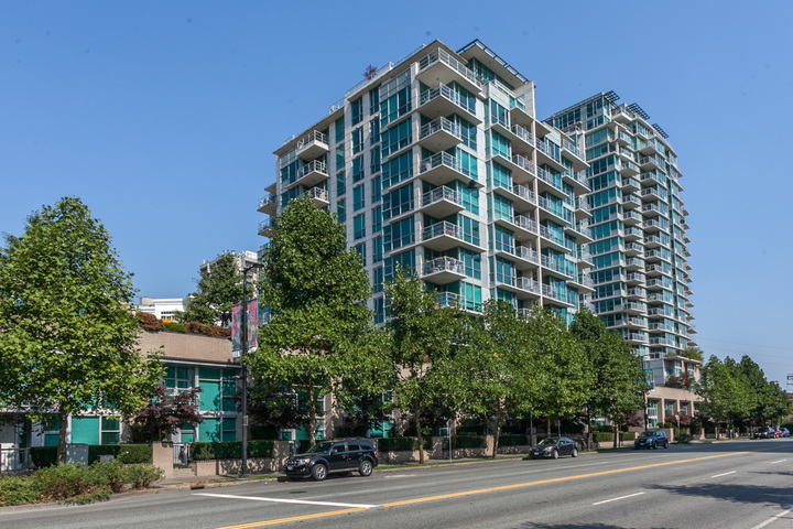 colin-18 at 708 - 168 E Esplanade, Lower Lonsdale, North Vancouver