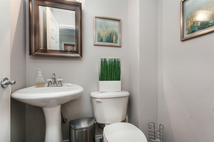 3300-capilano-road-edgemont-north-vancouver-14 at 140 - 3300 Capilano Road, Edgemont, North Vancouver 3300-capilano-road-edgemont-north-vancouver-14 at 140 - 3300 Capilano Road, Edgemont, North Vancouver