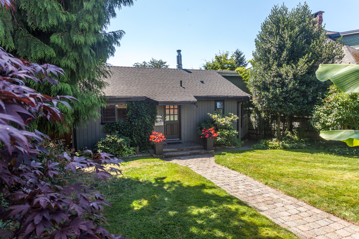 539-5th-3 at 539 E 5 Street, Lower Lonsdale, North Vancouver 539-5th-3 at 539 E 5 Street, Lower Lonsdale, North Vancouver