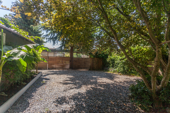 539-5th-6 at 539 E 5 Street, Lower Lonsdale, North Vancouver 539-5th-6 at 539 E 5 Street, Lower Lonsdale, North Vancouver