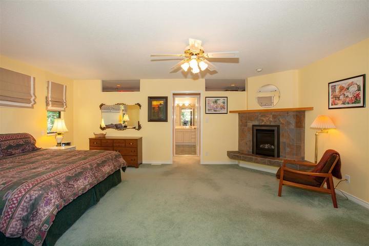 1790-medwin-place-blueridge-nv-north-vancouver-08 at 1790 Medwin Place, Blueridge NV, North Vancouver 1790-medwin-place-blueridge-nv-north-vancouver-08 at 1790 Medwin Place, Blueridge NV, North Vancouver