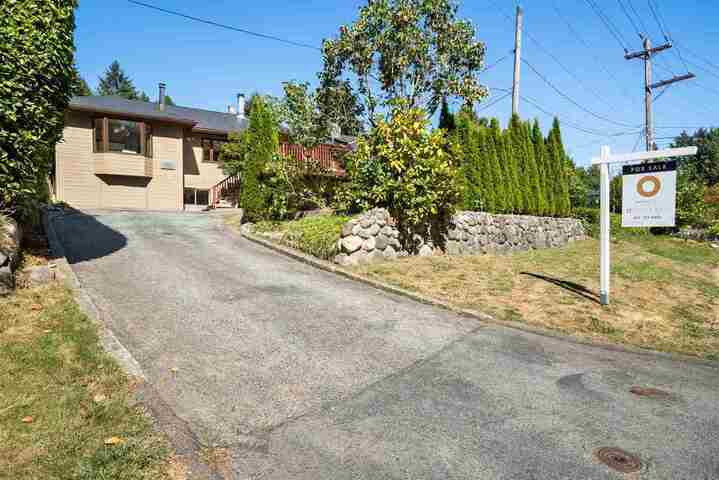 2792-dollarton-highway-windsor-park-nv-north-vancouver-02 at 2792 Dollarton Highway, Windsor Park NV, North Vancouver 2792-dollarton-highway-windsor-park-nv-north-vancouver-02 at 2792 Dollarton Highway, Windsor Park NV, North Vancouver