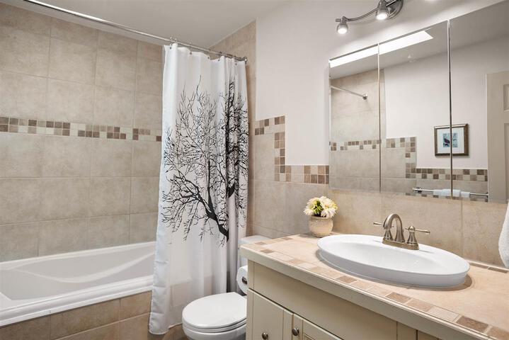 2792-dollarton-highway-windsor-park-nv-north-vancouver-16 at 2792 Dollarton Highway, Windsor Park NV, North Vancouver 2792-dollarton-highway-windsor-park-nv-north-vancouver-16 at 2792 Dollarton Highway, Windsor Park NV, North Vancouver