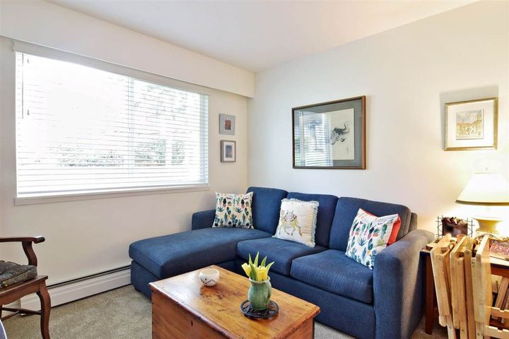 555-w-28th-street-upper-lonsdale-north-vancouver-13-1 at 203 - 555 W 28th Street, Upper Lonsdale, North Vancouver 555-w-28th-street-upper-lonsdale-north-vancouver-13-1 at 203 - 555 W 28th Street, Upper Lonsdale, North Vancouver